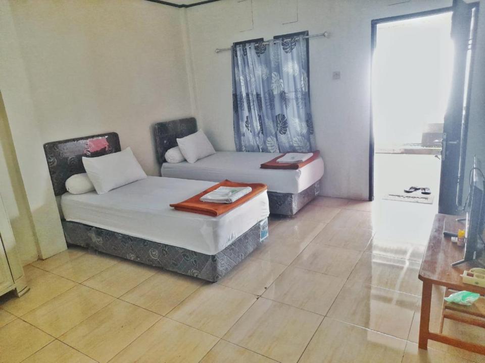 Baronda Guest House Sorong Exteriér fotografie
