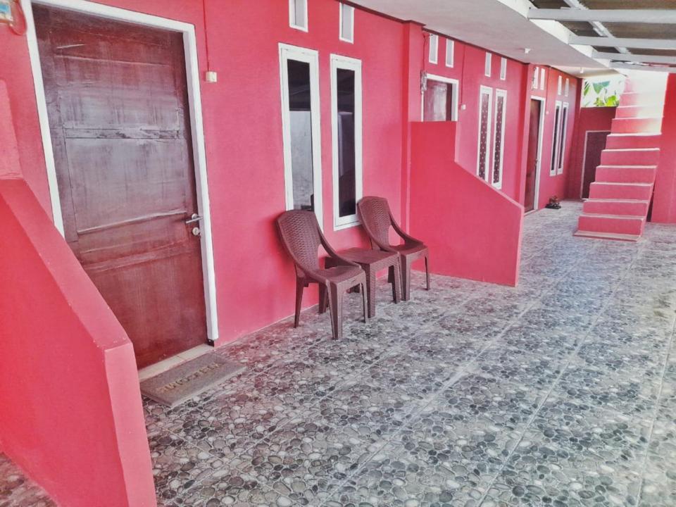 Baronda Guest House Sorong Exteriér fotografie